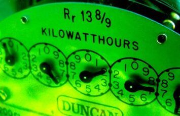 ¿Cómo calcular el consumo de electricidad por kwh?
