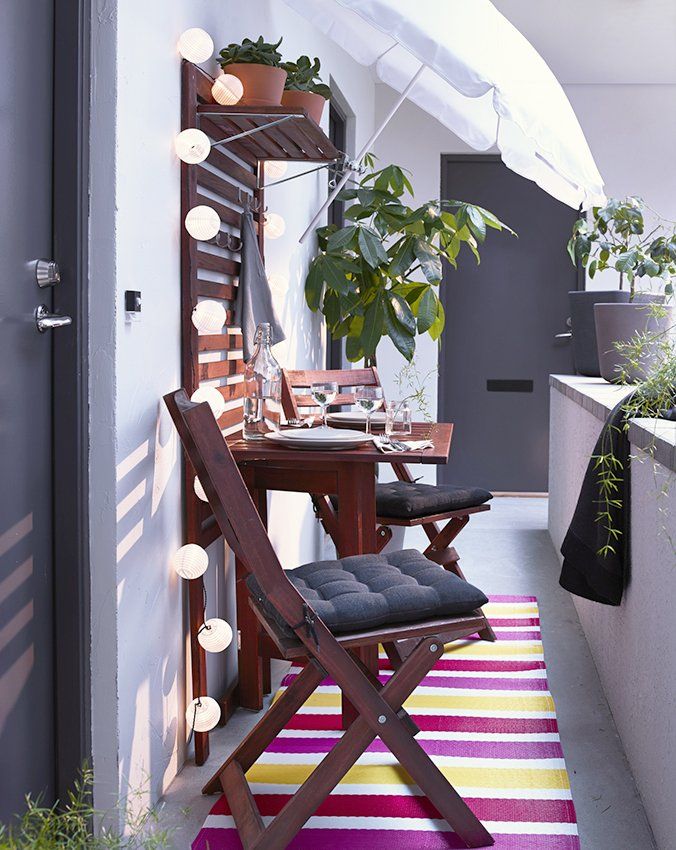 Ikea tiene la mesa para aprovechar balcones o terrazas pequeñas