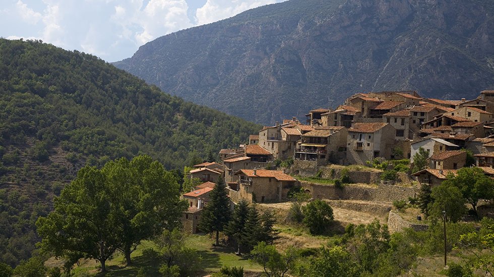 Cinco pueblos abandonados de España en venta