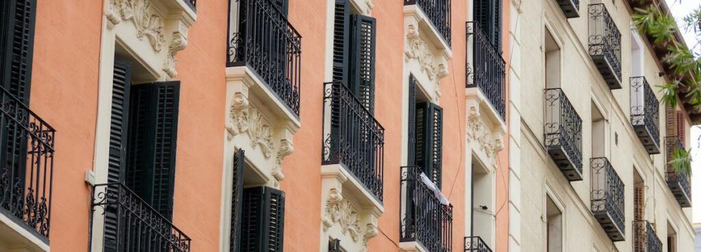 Viviendas heredadas: ¿Cuánto debo pagar para aceptar la herencia? ¿Puedo venderla?