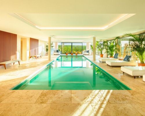 5 mansiones a la venta en España con las piscinas más espectaculares –  Fotocasa Life