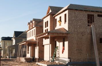 Las razones por las que preferimos comprar obra nueva