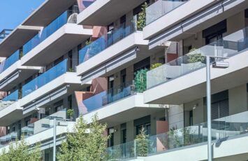 ¿En qué comunidades se pueden pedir los fondos de rehabilitación Next Generation? - Fotocasa Life - ayudas rehabilitacion vivienda, Eficiencia energética, fondos europeos, Pisos rehabilitados, Reformas, reformas ayuda fondos europeos - Reformas - Para paliar los efectos del coronavirus, desde la Unión Europea se aprobaron los fondos Next Generation, cuya gestión recae en las comunidades autónomas.