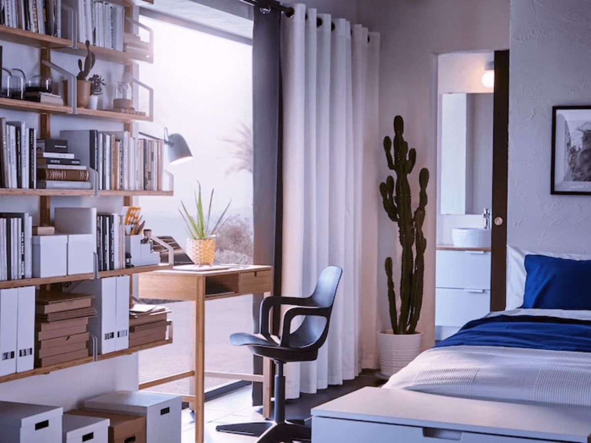 El nuevo escritorio de Ikea es ideal para habitaciones pequeñas y