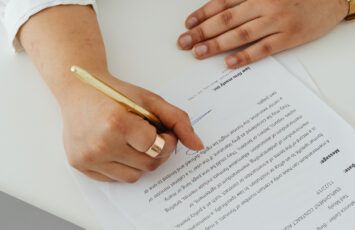 Guía sobre los trámites que debes hacer para vender una casa heredada