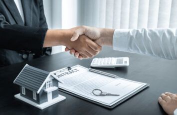 Compraventa de nuda propiedad con reserva de usufructo vitalicio: rentabilidad y riesgos