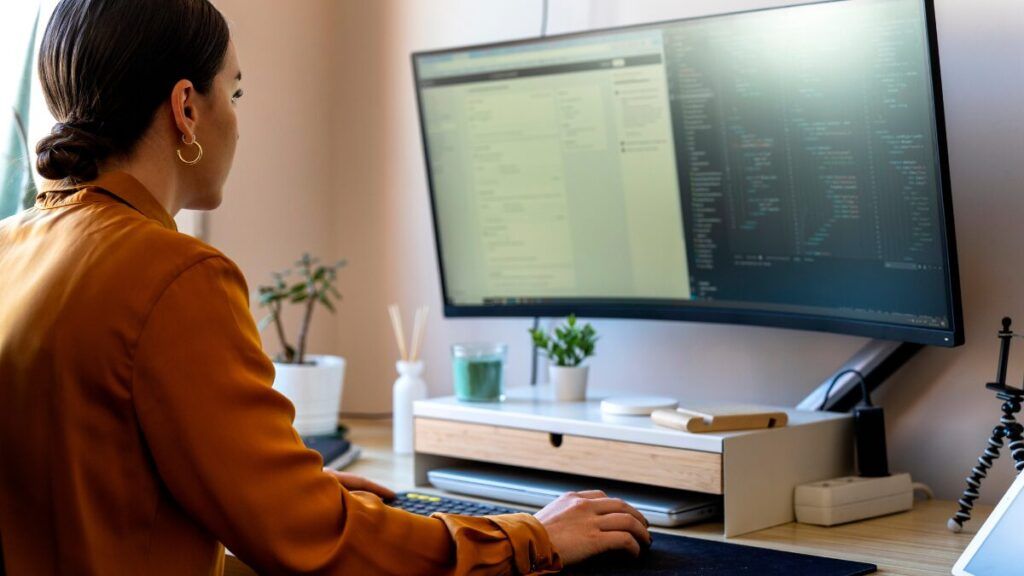 ¿Cómo mejorar tu conexión para teletrabajar sin interrupciones?