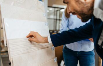 Todo sobre la impermeabilización bajo cerámica en cuartos húmedos