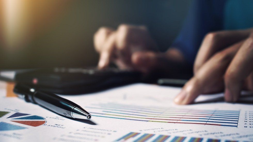 La seguridad y el análisis de datos son los desafíos de la banca abierta, según Funcas