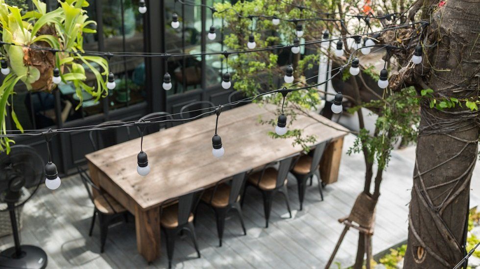 Vivo en una urbanización, ¿puedo acristalar mi terraza?