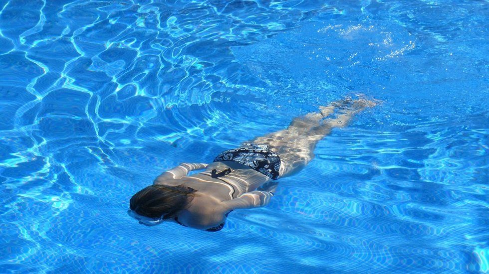 ¿Es obligatorio tener socorrista en la piscina de mi comunidad?