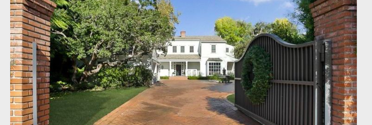 Kelly Clarkson se muda a Toluca Lake en Los Ángeles