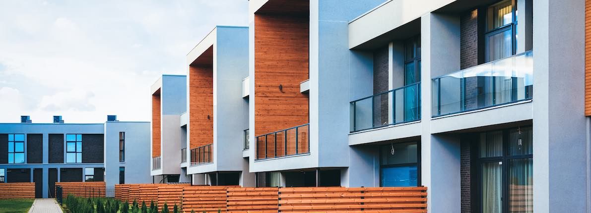 Casas adosadas, chalets o fincas rústicas: los tipos de casas más buscadas en Madrid y Barcelona