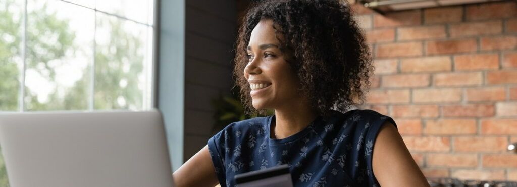 Claves para comprar muebles por internet de forma segura