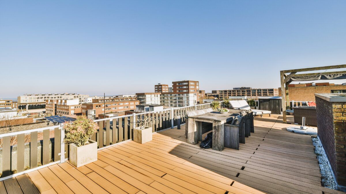 Uso privado de las zonas comunes: ¿a quién pertenecen y quién puede usarlas?