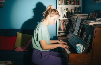 ¿Hasta qué hora se puede hacer ruido en casa?