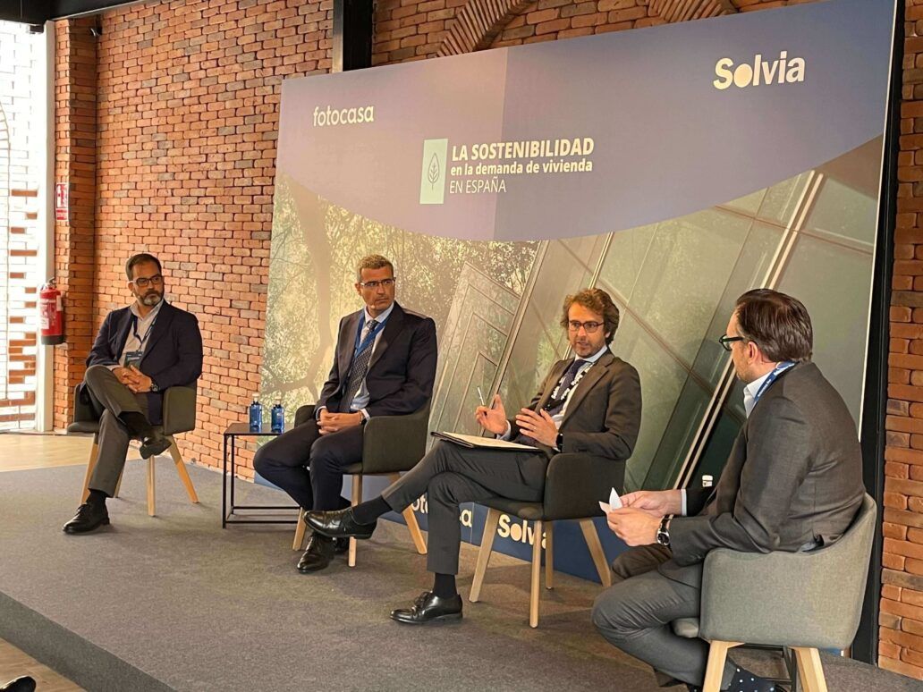 Solvia y Fotocasa presentan el primer informe “La sostenibilidad en la demanda de vivienda en España” en un evento exclusivo en Madrid img186