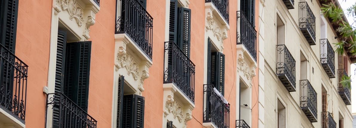 Javier Martín, director general de Vivienda y Suelo: “se puede rehabilitar un edificio con subvenciones de hasta el 80%. De un coste medio de reforma de 28.000€, el ciudadano pagaría solo 3.700€”