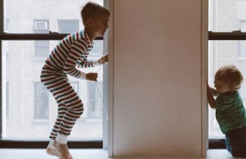 Cómo preparar a los niños para un cambio de casa