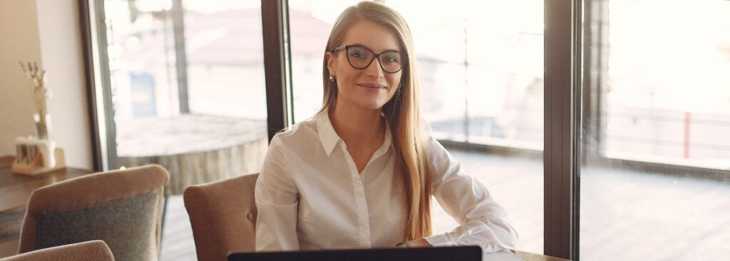 El 15% de los profesionales que teletrabajan ha vuelto a su ciudad o pueblo