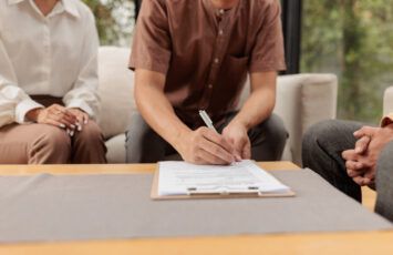 ¿Cómo vender un piso con inquilinos de renta antigua?