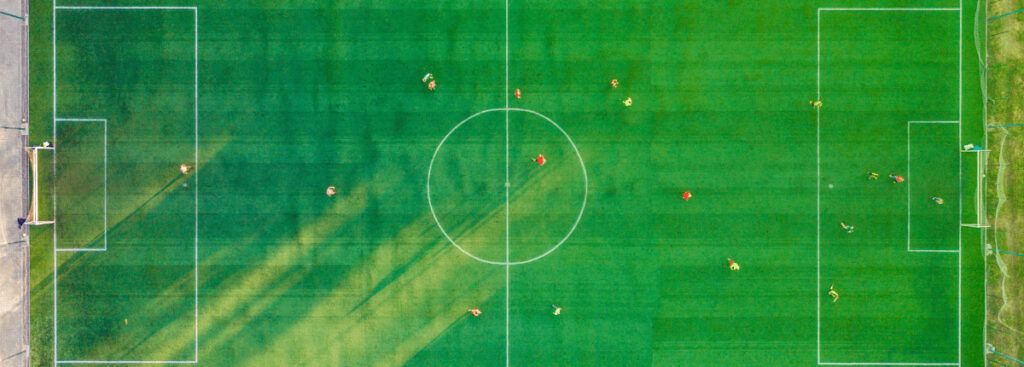 El Santiago Bernabéu y el Camp Nou empatan el ‘clásico de la vivienda’: en ambas zonas la demanda prefiere comprar a alquilar