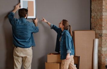 Todas las ayudas a jóvenes para comprar su vivienda disponibles en España para este 2025