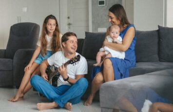 El Gobierno financiará la construcción de 2.750 viviendas públicas en Madrid, Galicia, y Baleares - Fotocasa Life - acceso a la vivienda, ayudas acceso vivienda, compra viviendas, construccion vivienda publica, vivienda pública, viviendas asequibles, viviendas publicas - Construcción - El Gobierno español financiará la construcción de 2.750 viviendas asequibles en Madrid, Galicia y Baleares. Lo anunció el pasado lunes 28 de noviembre la ministra de Transportes, Movilidad y Agenda Urbana (Mitma), Raquel Sánchez, que el mismo día ya firmó varios acuerdos con las respectivas comunidades.