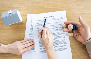 ¿Serías capaz de adivinar los 10 documentos que debes pedir antes de comprar?