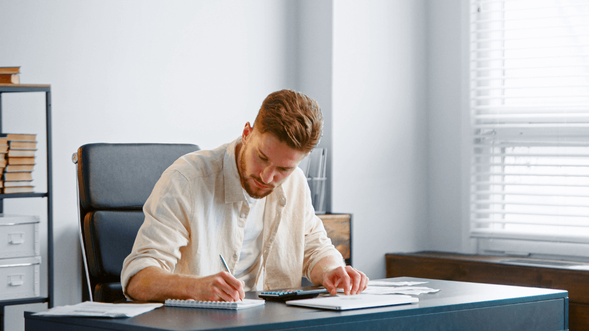 Cómo saber si una vivienda tiene deudas con la comunidad de vecinos
