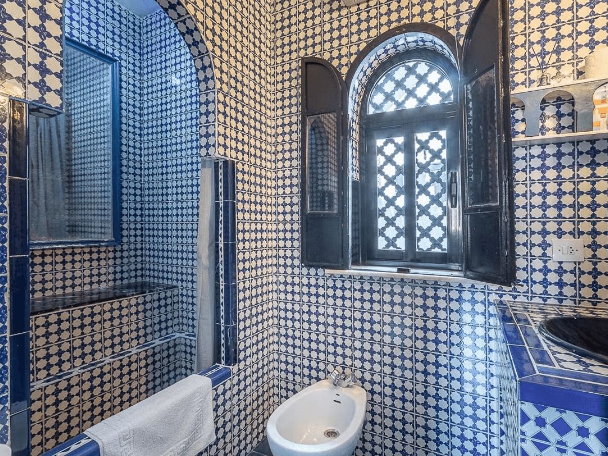 baño casa curiosa abril