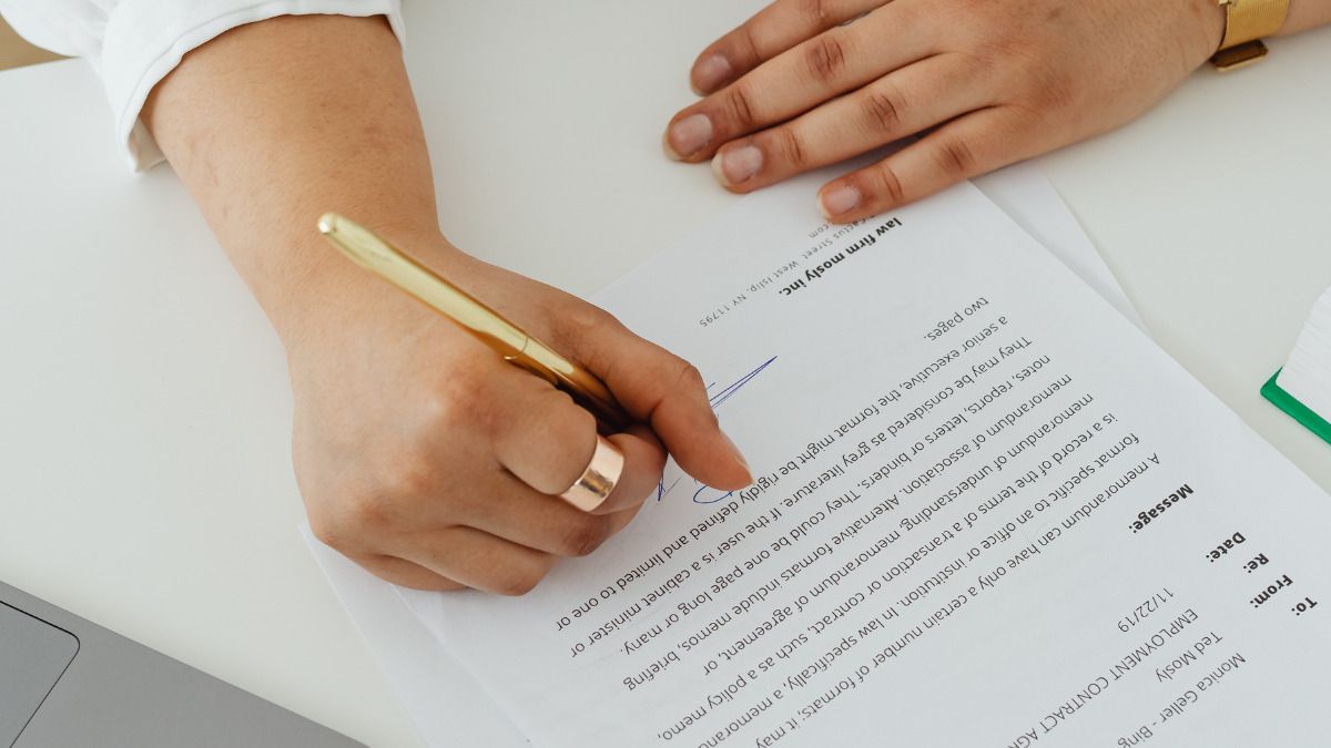 Guía sobre los trámites que debes hacer para vender una casa heredada