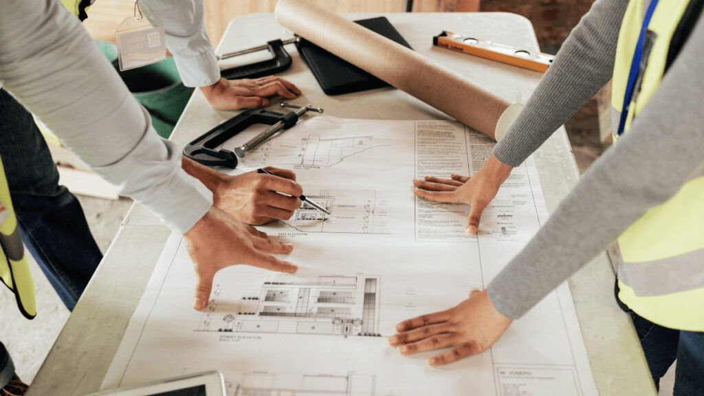 ¿Puede el casero hacer obras con inquilinos viviendo en la vivienda?