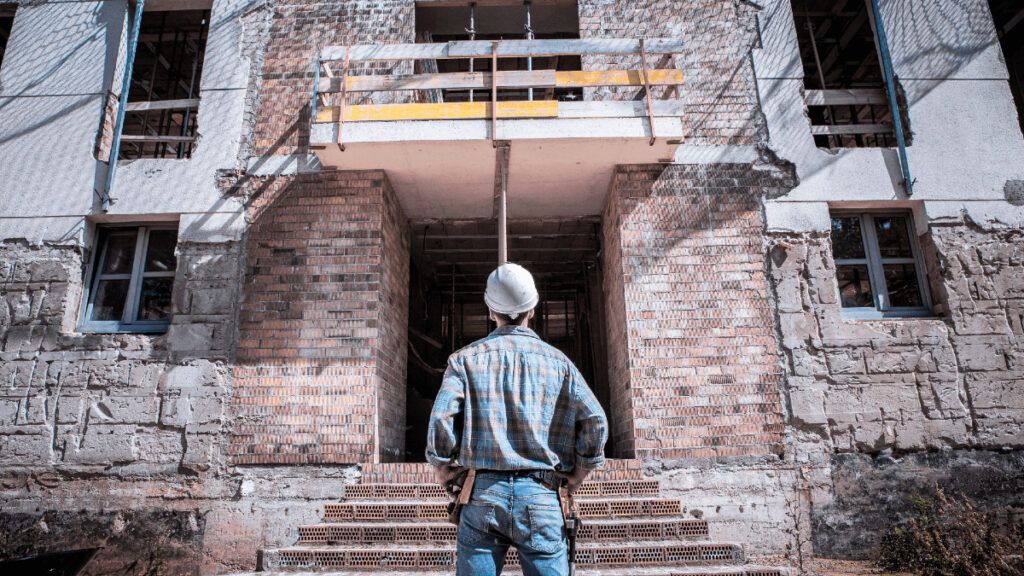 Construye su casa desde cero en su pueblo