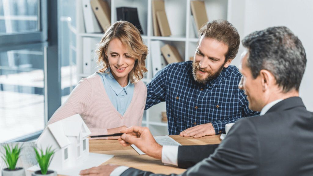 Cómo evitar estafas inmobiliarias: consejos para protegerte al comprar o alquilar una vivienda