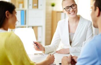 ¿Cuál de estos pasos va primero en el proceso de la compra de vivienda?