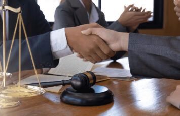 Herencia y bienes inmuebles: ¿cómo se reparten las propiedades los herederos?