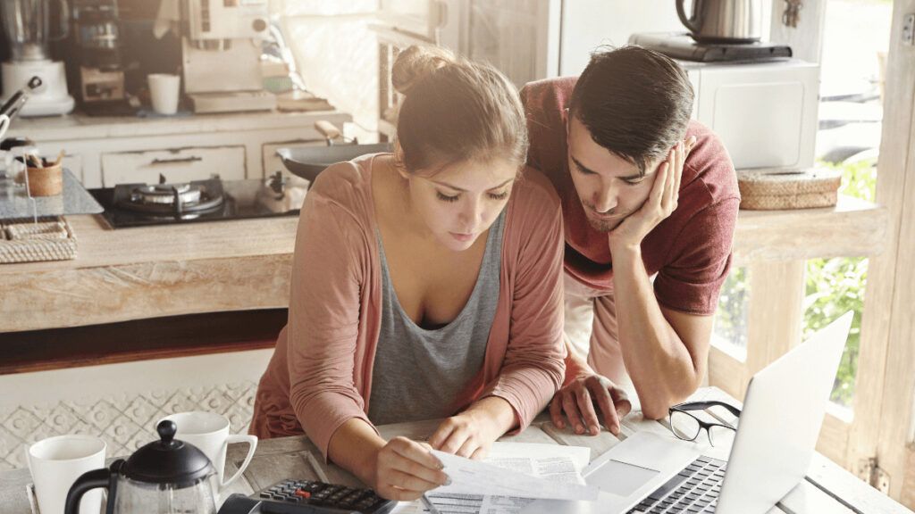 Cómo se deben pagar las derramas del edificio