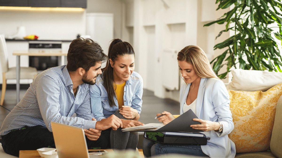 Crece el desequilibrio en el mercado del alquiler y la compra: la demanda quintuplica a la oferta