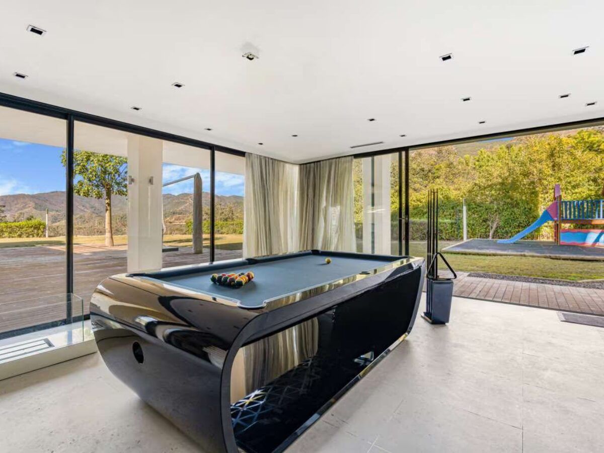 zona de ocio villa lujo