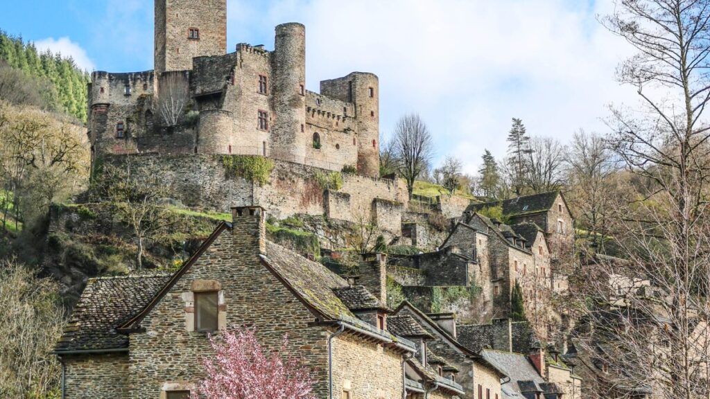¿Sabrías adivinar si estas costumbres antiguas son reales o no?