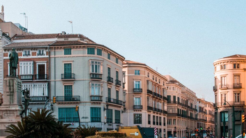 ¿Dónde preferimos vivir los españoles? Ciudades que aumentan población