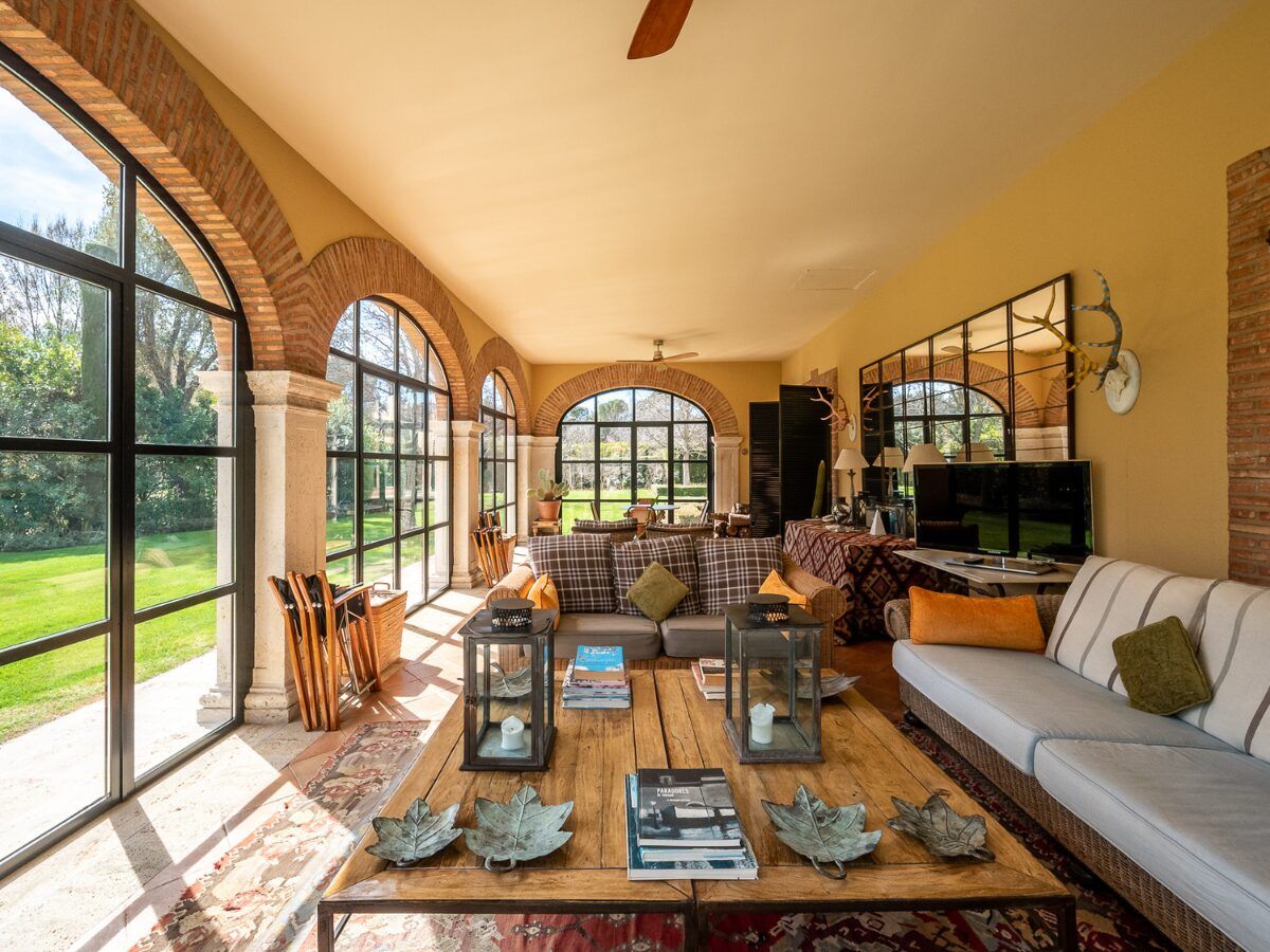 comedor exterior casa lujo en la moraleja