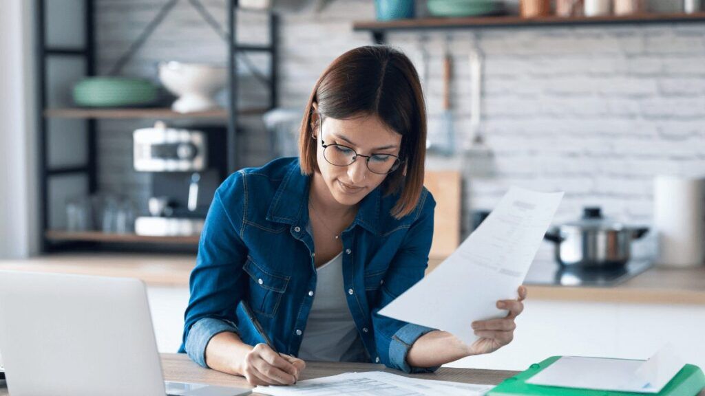 Quién paga los Actos Jurídicos Documentados al comprar un piso