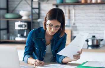 Quién paga los Actos Jurídicos Documentados al comprar un piso