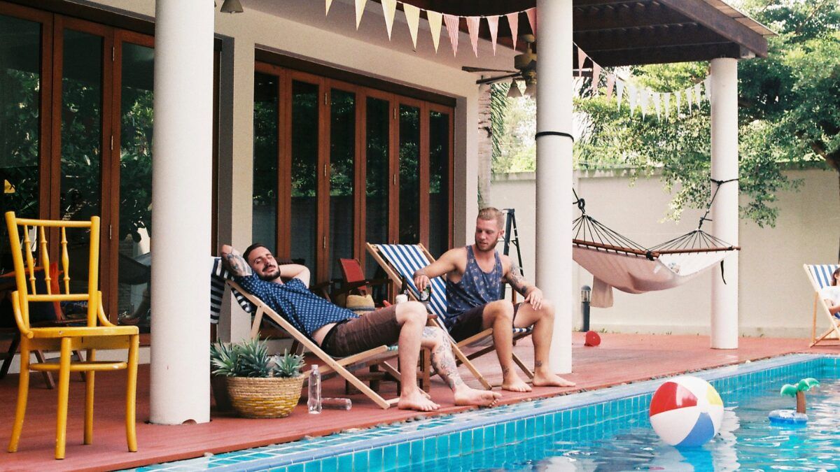 Biopiscinas: las nuevas piscinas con ecosistemas naturales para filtrado del agua