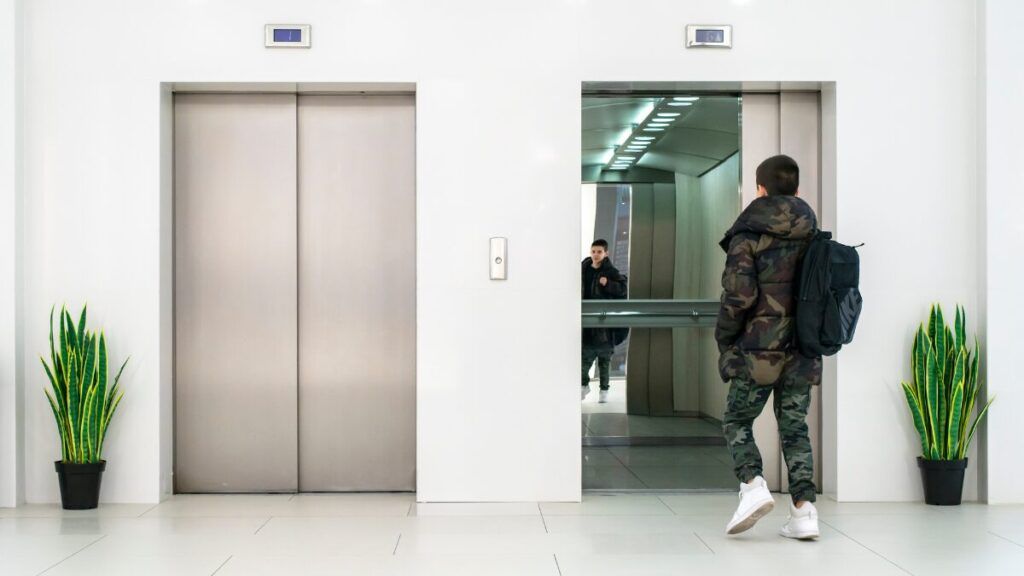 Claves de la nueva normativa de ascensores