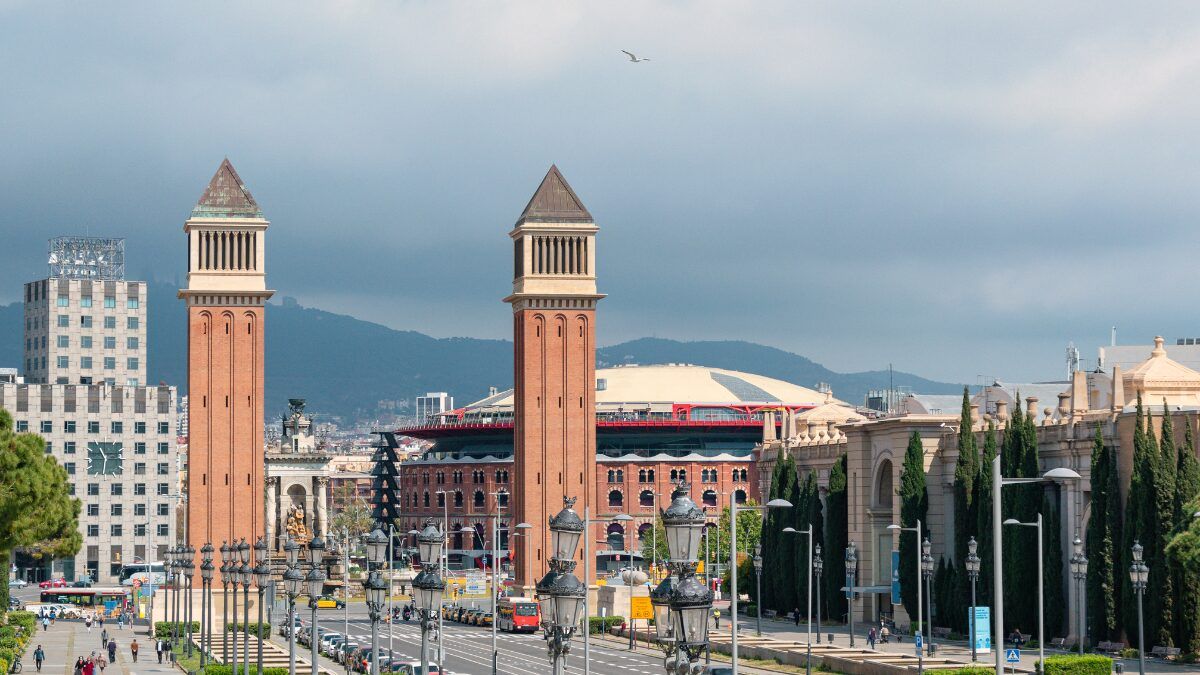El dinamismo de la compraventa de vivienda en Cataluña está en su nivel histórico más bajo