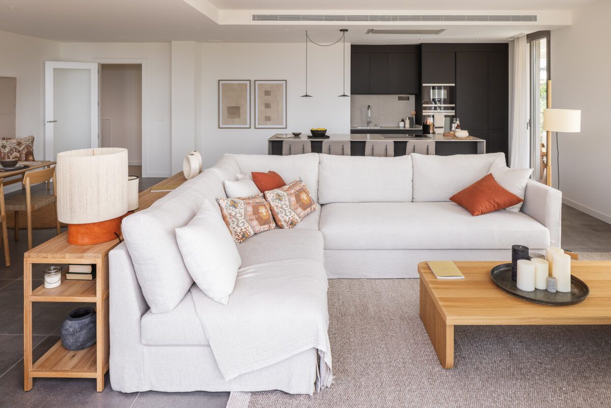 ALTO Interiorismo firma el diseño de este apartamento ubicado en el novísimo y más exclusivo resort de lujo de la Costa Dorada, INFINITUM img299