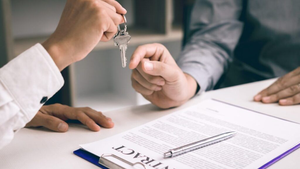 ¿Cómo saber si el propietario de mi piso de alquiler es un gran tenedor de vivienda?